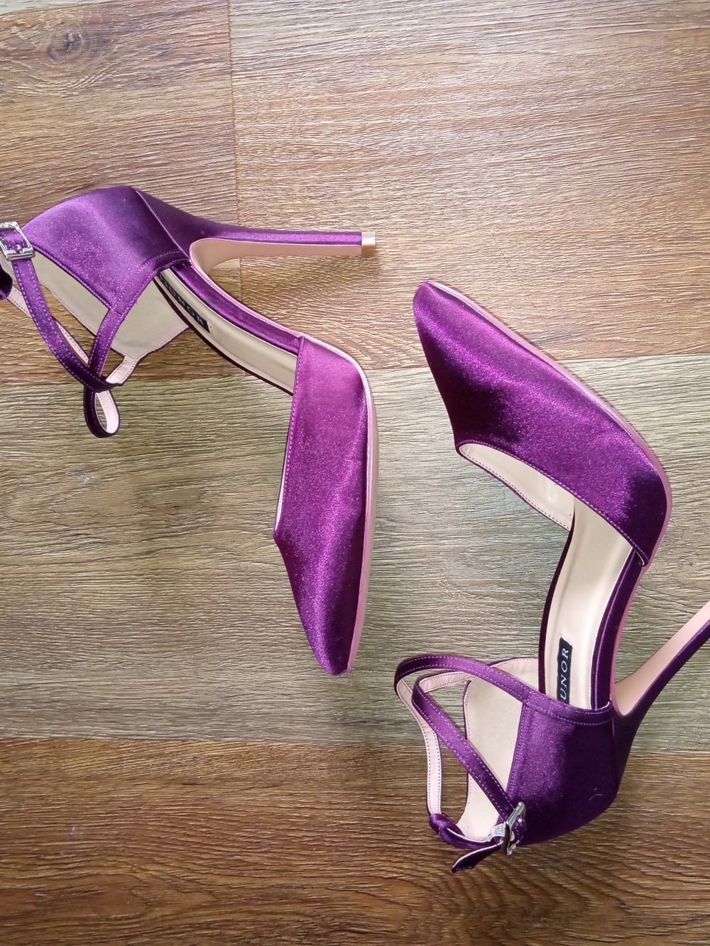 Erijunor Satin Pointed-Toe Ankle-Strap Stilettos